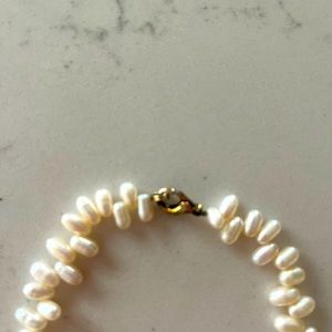 Vintage pearl necklace chocker